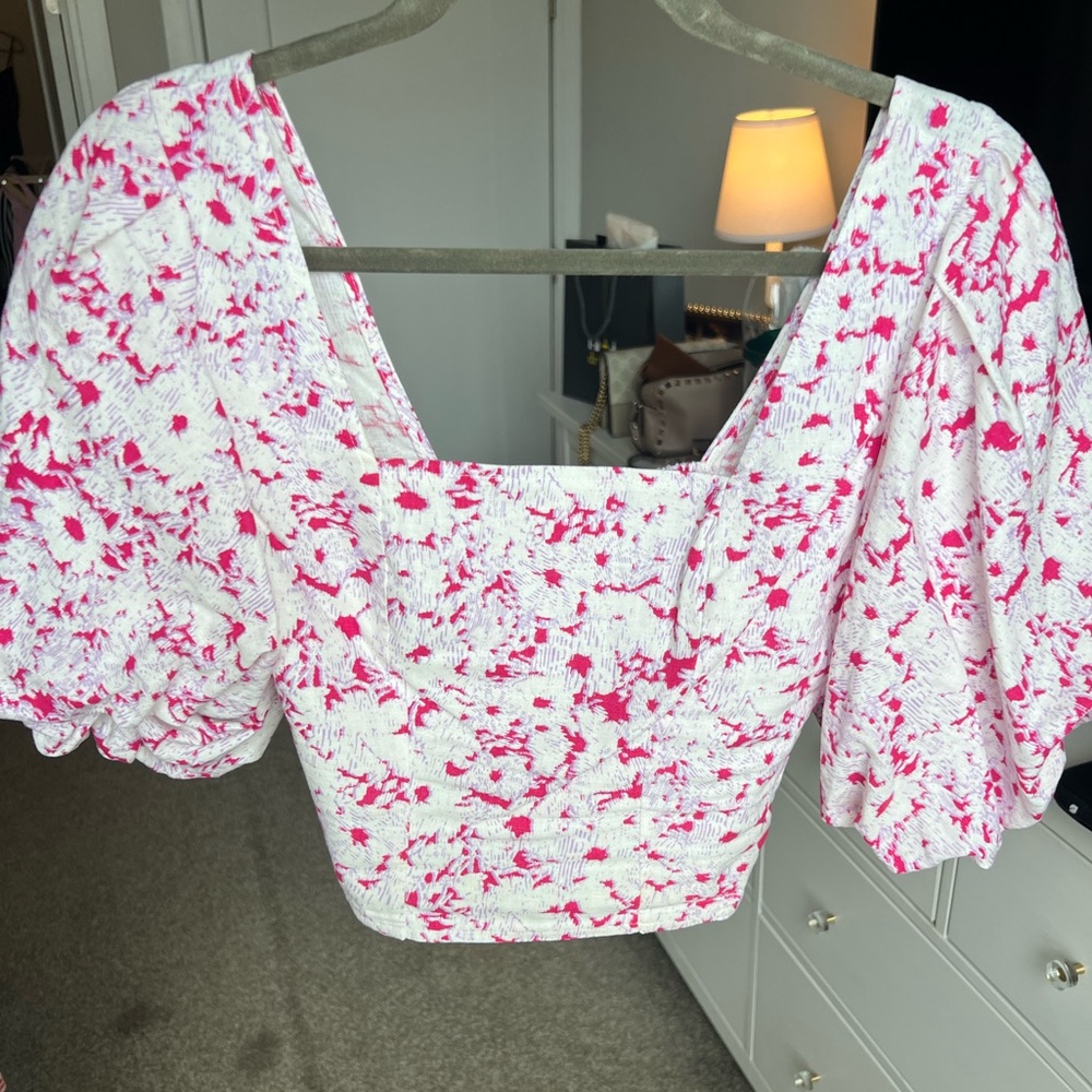 Open Edit (Nordstroms) Floral Puff Sleeve Top - Pink and White
